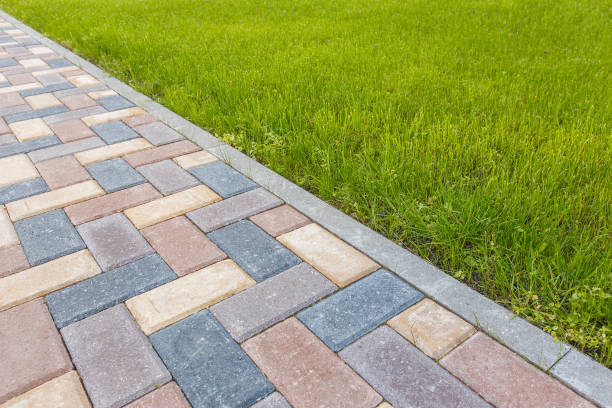 Best Driveway Paving Company  in Smithton, IL